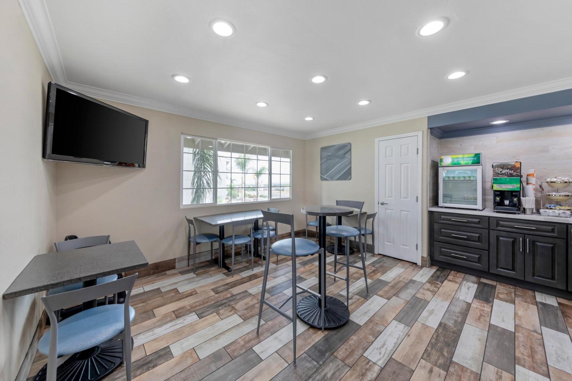 Quality Inn Kettleman City Near Hwy 41 Buitenkant foto